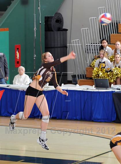 Thumbnail 3 in Parker vs. Sacred Heart Prep (CIF State D4 Final) photogallery.