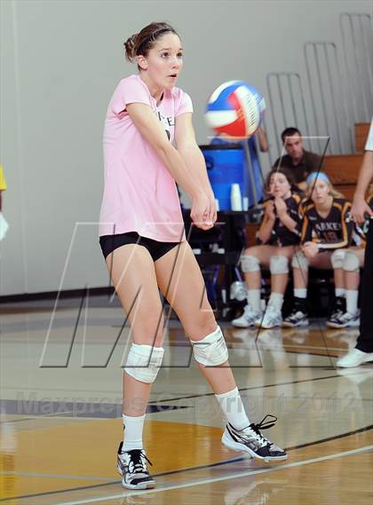 Thumbnail 3 in Parker vs. Sacred Heart Prep (CIF State D4 Final) photogallery.