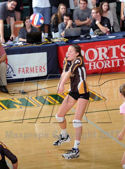 Thumbnail 1 in Parker vs. Sacred Heart Prep (CIF State D4 Final) photogallery.