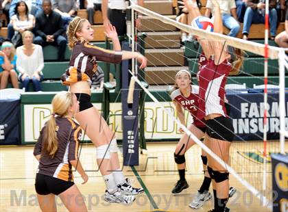 Thumbnail 1 in Parker vs. Sacred Heart Prep (CIF State D4 Final) photogallery.