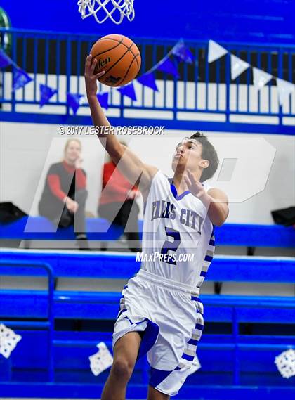 Thumbnail 2 in Falls City vs. St. Paul (Falls City Basketball Tournament) photogallery.