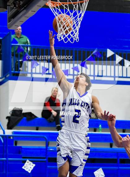 Thumbnail 3 in Falls City vs. St. Paul (Falls City Basketball Tournament) photogallery.