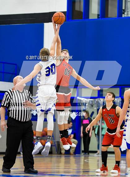 Thumbnail 1 in Falls City vs. St. Paul (Falls City Basketball Tournament) photogallery.