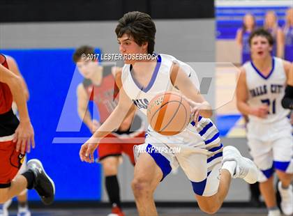 Thumbnail 3 in Falls City vs. St. Paul (Falls City Basketball Tournament) photogallery.