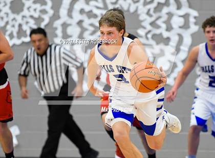 Thumbnail 1 in Falls City vs. St. Paul (Falls City Basketball Tournament) photogallery.