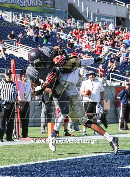 Thumbnail 1 in Bishop Moore vs Wakulla (FHSAA Class 5A Final) photogallery.
