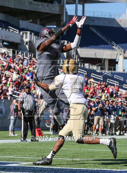 Thumbnail 1 in Bishop Moore vs Wakulla (FHSAA Class 5A Final) photogallery.