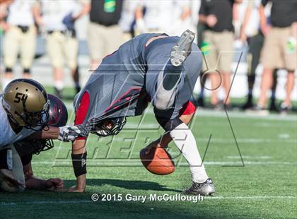 Thumbnail 3 in Bishop Moore vs Wakulla (FHSAA Class 5A Final) photogallery.