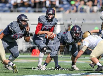 Thumbnail 1 in Bishop Moore vs Wakulla (FHSAA Class 5A Final) photogallery.