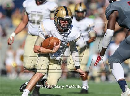 Thumbnail 2 in Bishop Moore vs Wakulla (FHSAA Class 5A Final) photogallery.