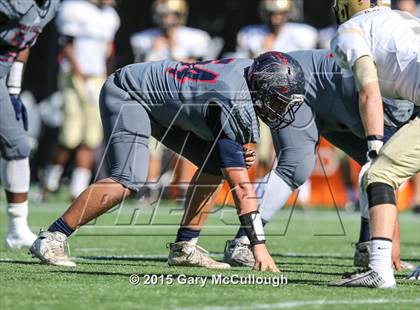 Thumbnail 2 in Bishop Moore vs Wakulla (FHSAA Class 5A Final) photogallery.