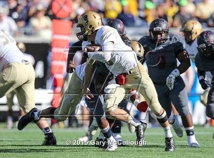 Thumbnail 3 in Bishop Moore vs Wakulla (FHSAA Class 5A Final) photogallery.