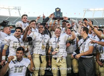 Thumbnail 1 in Bishop Moore vs Wakulla (FHSAA Class 5A Final) photogallery.