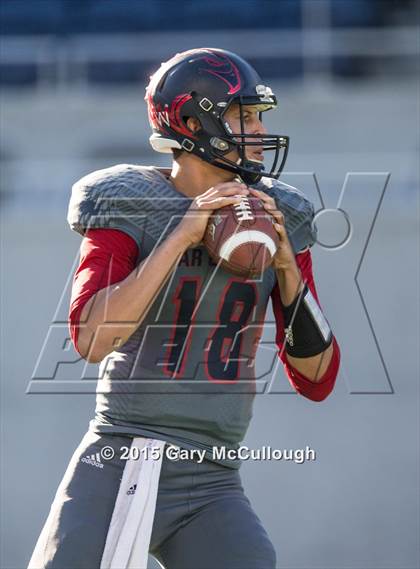 Thumbnail 1 in Bishop Moore vs Wakulla (FHSAA Class 5A Final) photogallery.