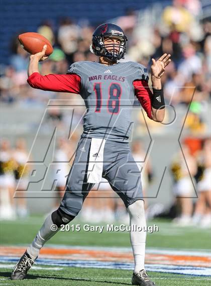 Thumbnail 2 in Bishop Moore vs Wakulla (FHSAA Class 5A Final) photogallery.