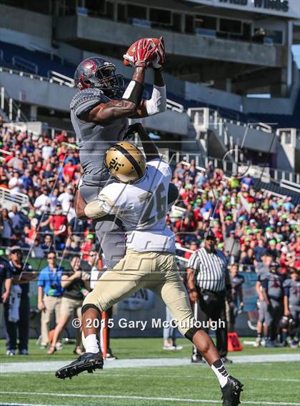 Thumbnail 3 in Bishop Moore vs Wakulla (FHSAA Class 5A Final) photogallery.