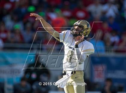 Thumbnail 2 in Bishop Moore vs Wakulla (FHSAA Class 5A Final) photogallery.