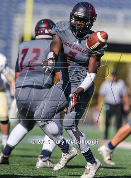 Thumbnail 3 in Bishop Moore vs Wakulla (FHSAA Class 5A Final) photogallery.