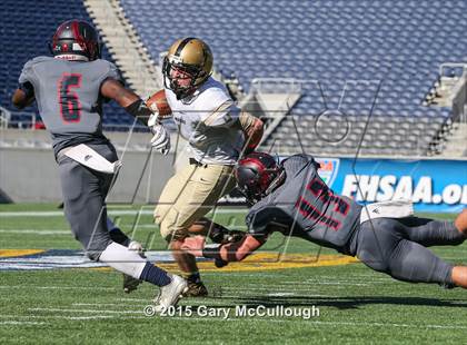 Thumbnail 3 in Bishop Moore vs Wakulla (FHSAA Class 5A Final) photogallery.