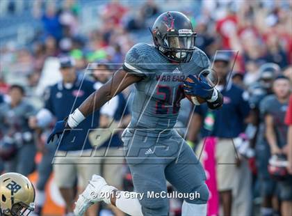 Thumbnail 3 in Bishop Moore vs Wakulla (FHSAA Class 5A Final) photogallery.