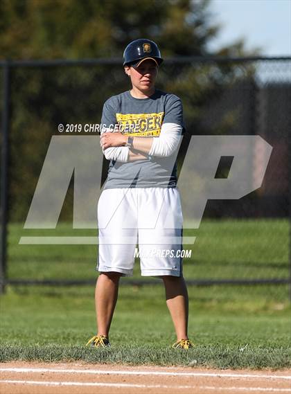 Thumbnail 2 in Sutherland @ Spencerport photogallery.
