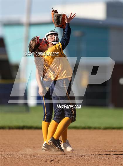 Thumbnail 3 in Sutherland @ Spencerport photogallery.