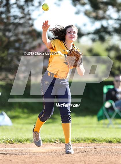 Thumbnail 2 in Sutherland @ Spencerport photogallery.