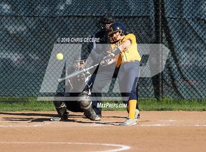Thumbnail 1 in Sutherland @ Spencerport photogallery.