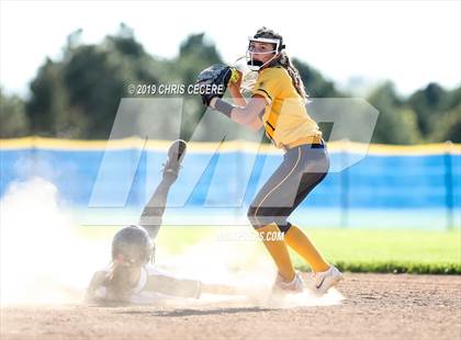 Thumbnail 1 in Sutherland @ Spencerport photogallery.