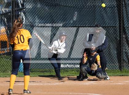 Thumbnail 1 in Sutherland @ Spencerport photogallery.