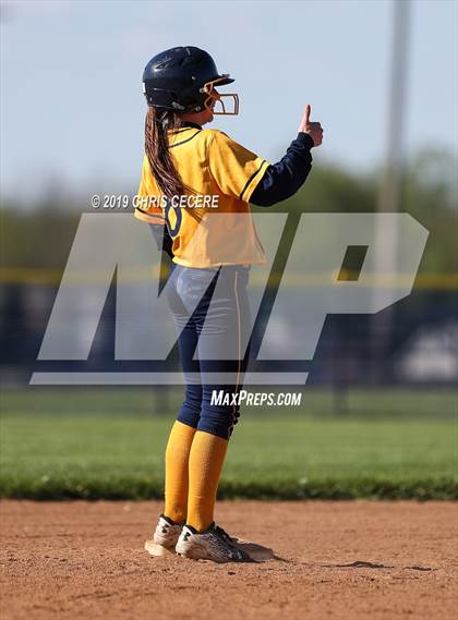 Thumbnail 3 in Sutherland @ Spencerport photogallery.