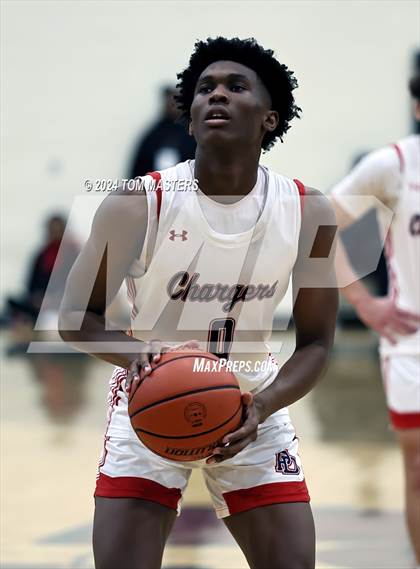Thumbnail 2 in Providence Day vs. Greensboro Day School photogallery.