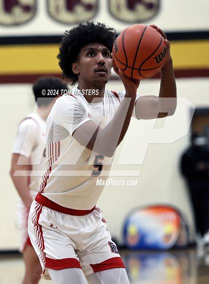 Thumbnail 3 in Providence Day vs. Greensboro Day School photogallery.