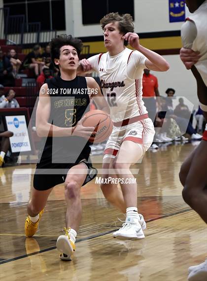 Thumbnail 1 in Providence Day vs. Greensboro Day School photogallery.