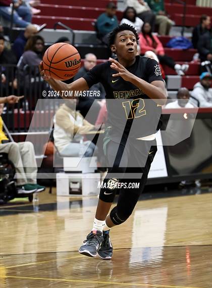 Thumbnail 3 in Providence Day vs. Greensboro Day School photogallery.