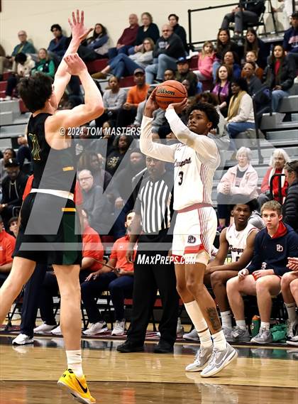 Thumbnail 2 in Providence Day vs. Greensboro Day School photogallery.