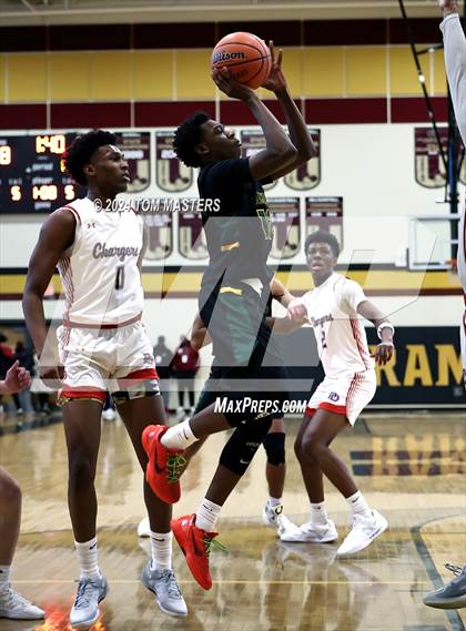 Thumbnail 2 in Providence Day vs. Greensboro Day School photogallery.