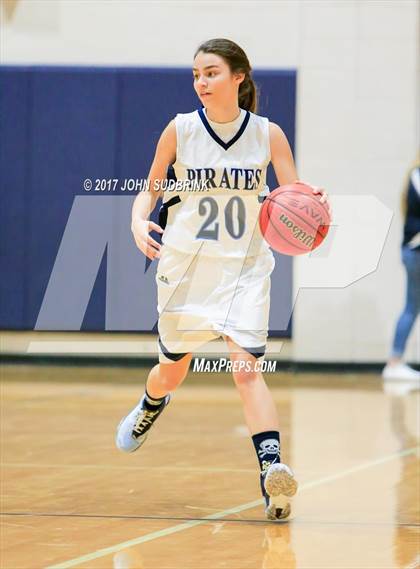 Thumbnail 3 in White Oak @ Swansboro photogallery.