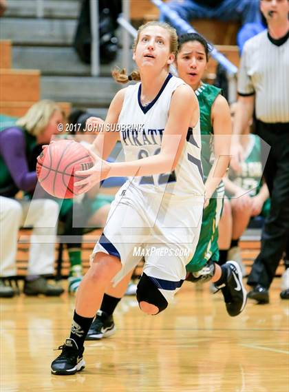 Thumbnail 1 in White Oak @ Swansboro photogallery.