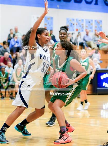 Thumbnail 3 in White Oak @ Swansboro photogallery.