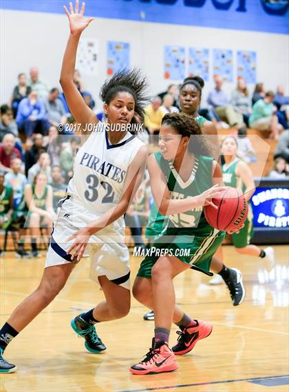 Thumbnail 2 in White Oak @ Swansboro photogallery.