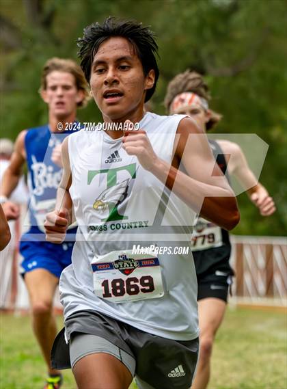 Thumbnail 3 in UIL 3A Boys Cross Country Finals photogallery.