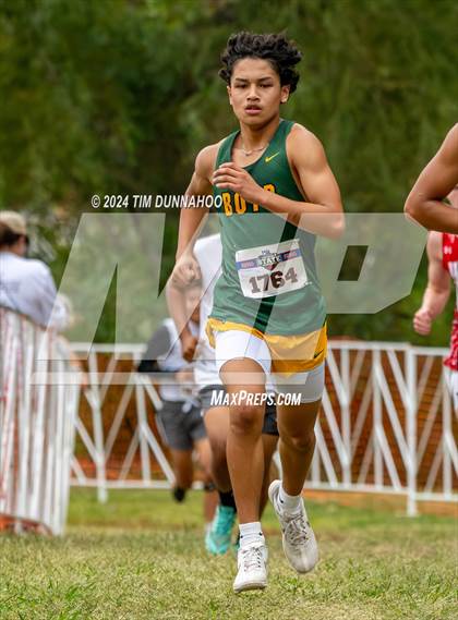 Thumbnail 3 in UIL 3A Boys Cross Country Finals photogallery.