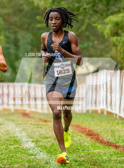 Thumbnail 1 in UIL 3A Boys Cross Country Finals photogallery.