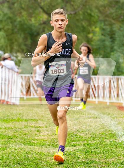 Thumbnail 2 in UIL 3A Boys Cross Country Finals photogallery.