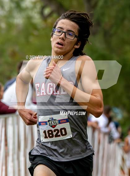 Thumbnail 3 in UIL 3A Boys Cross Country Finals photogallery.