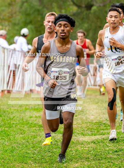 Thumbnail 1 in UIL 3A Boys Cross Country Finals photogallery.