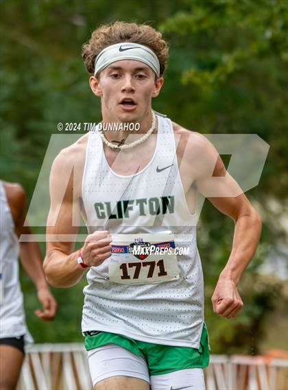 Thumbnail 3 in UIL 3A Boys Cross Country Finals photogallery.