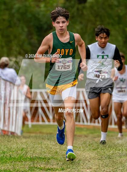 Thumbnail 2 in UIL 3A Boys Cross Country Finals photogallery.