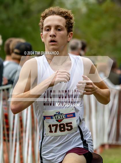 Thumbnail 2 in UIL 3A Boys Cross Country Finals photogallery.